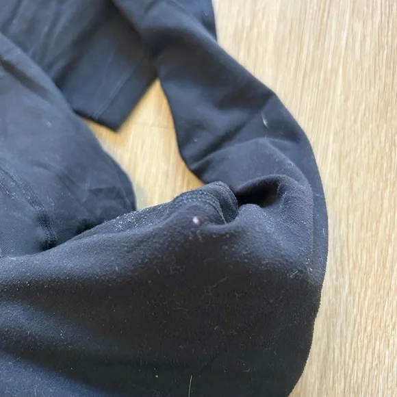 Lululemon black align leggings - Picture 5 of 5